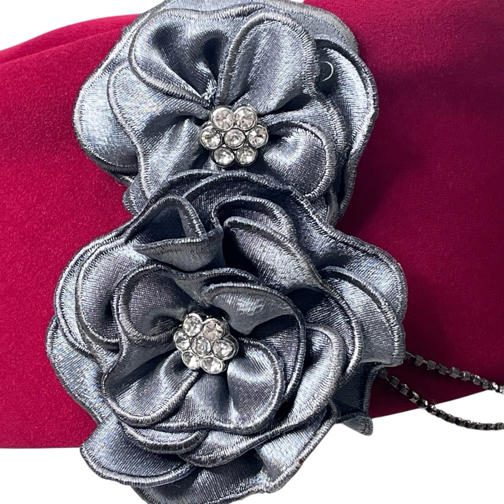 Lisa Rene Red Felt Satin Flower Chain Rhinestone Pillbox-Style Hat - Picture 8 of 15